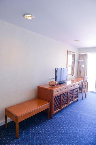 Sandy Spring Hotel
