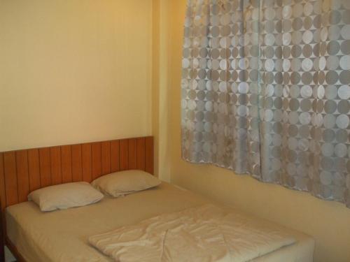 Hostal Aura House