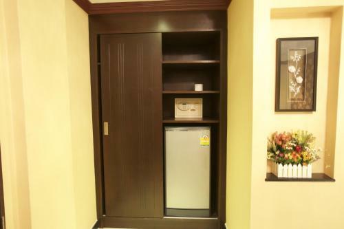 Hostal Katesiree Residence