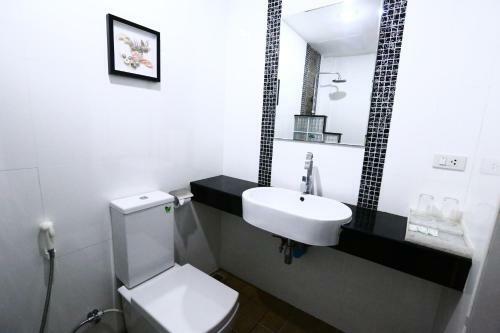 Hostal Katesiree Residence