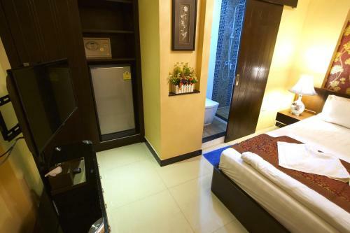 Hostal Katesiree Residence