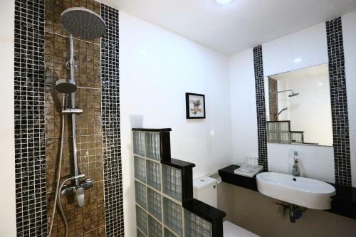 Hostal Katesiree Residence