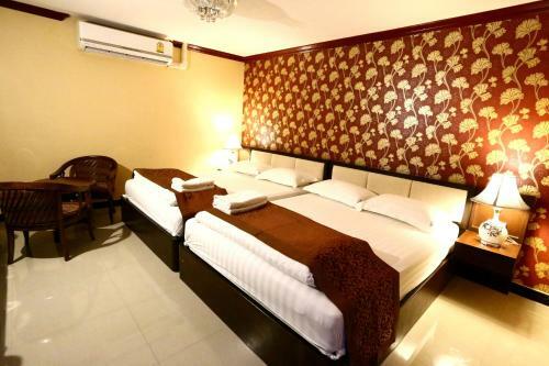 Hostal Katesiree Residence