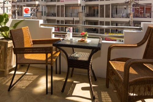 Hostal Valentines Guest House
