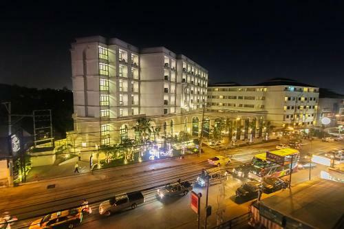 S.n. Plus Hotel