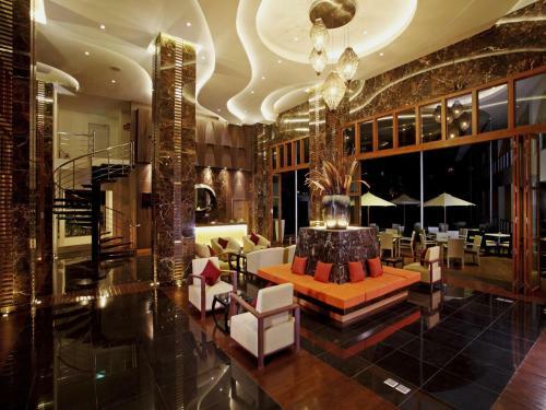 Centara Nova Hotel And Spa Pattaya