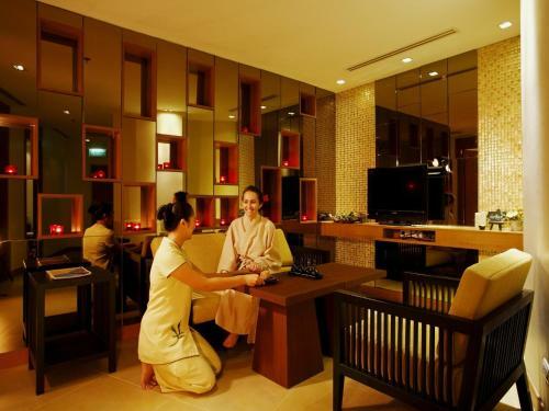 Centara Nova Hotel And Spa Pattaya