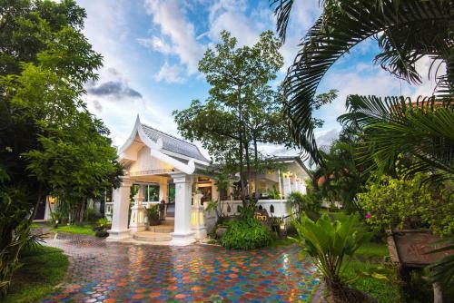 Hotel E-outfitting Boutique Chiang Mai