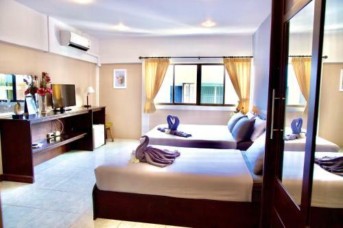 Hostal Golden Guesthouse By The Beach Cha Am