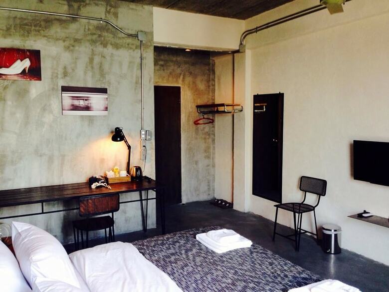 Samantan Hotel