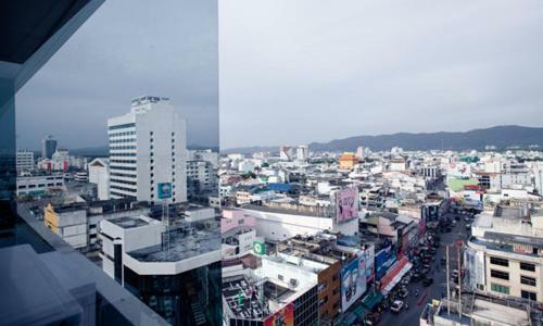 V.l. Hatyai Hotel