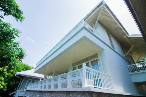Hotel Baan Bayan - Hua Hin