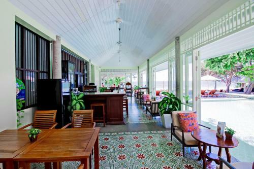 Hotel Baan Bayan - Hua Hin