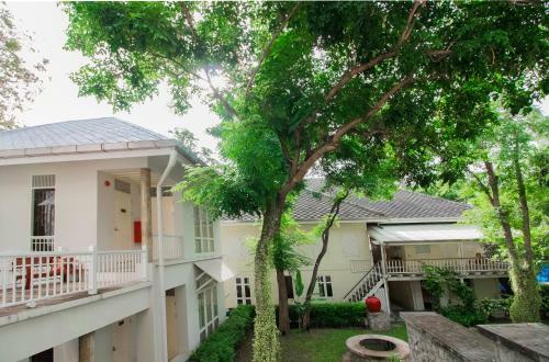 Hotel Baan Bayan - Hua Hin