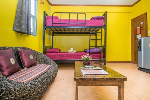 Hostal Central Guesthouse