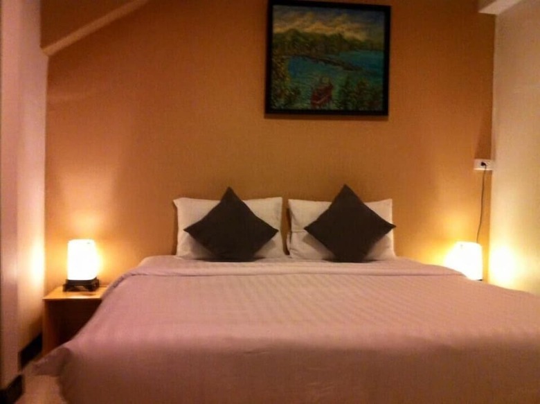Nap Box Hostel