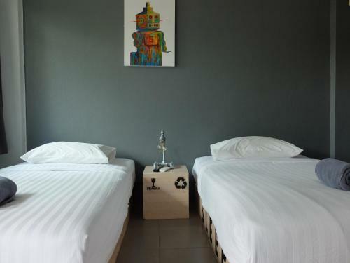 Hostal Sleep Guesthouse