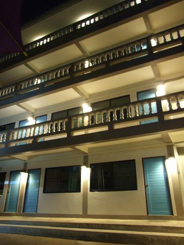 Hostal Sleep Guesthouse