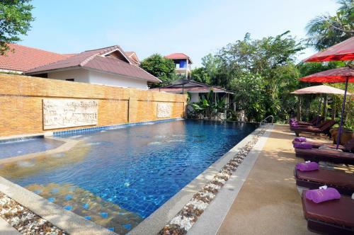 Hotel Clean Beach Resort