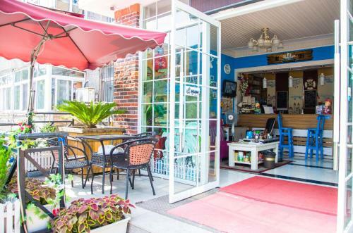 Qingdao Haibianke Hostel