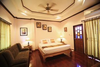 Hostal Pha-thai House
