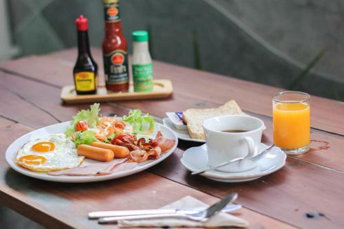 Bed & Breakfast Just Fine Krabi