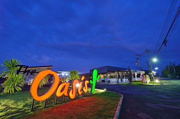 Hotel The Oasis Resort