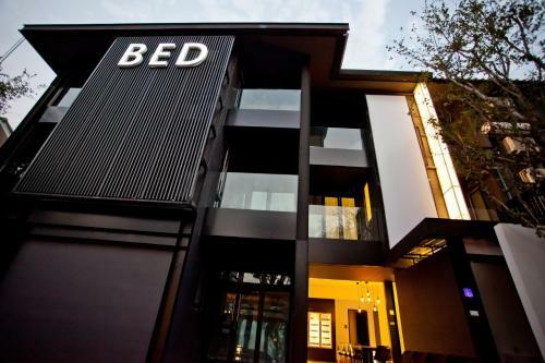 Bed Phrasingh Hotel