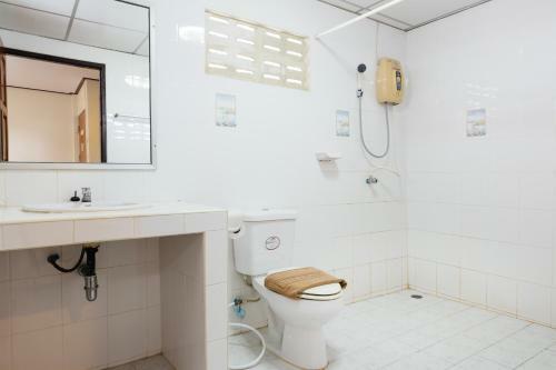 Thipurai Beach Hotel Annex