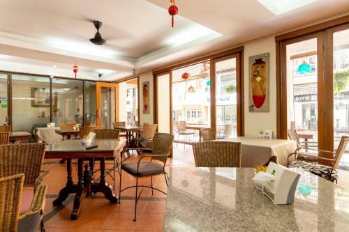 Thipurai Beach Hotel Annex