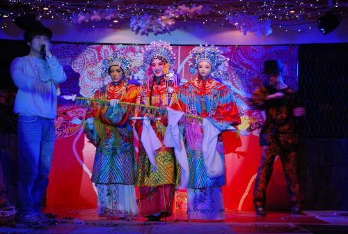 China Community Culture & Art Hotel