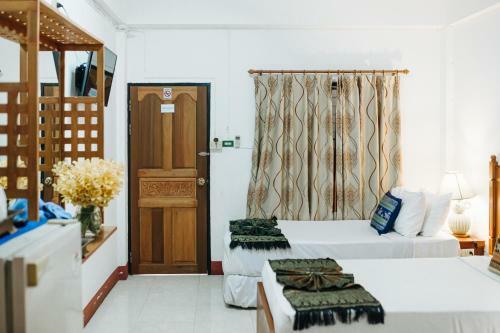 Hostal Rendezvous Guesthouse