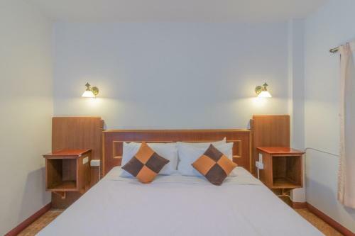 Hostal Rendezvous Guesthouse