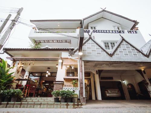 Hostal Rendezvous Guesthouse