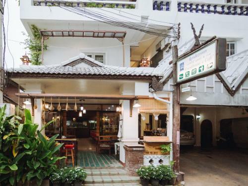 Hostal Rendezvous Guesthouse