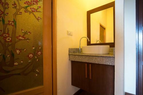 Hostal Phuchawee Lanta