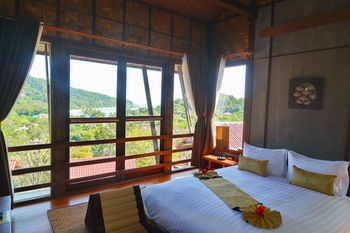 Hotel Alama Sea Village Resort