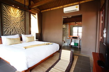 Hotel Alama Sea Village Resort
