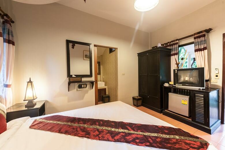 Hotel Ruen Ariya Resort