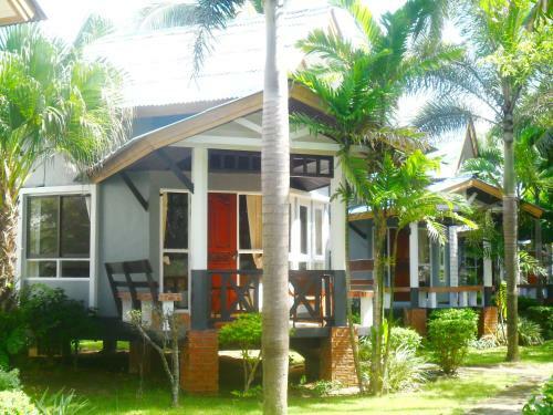 Lanta Palm Beach Resort