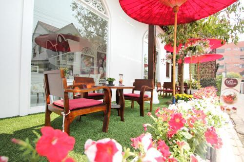 Hotel Ratchiangsaen Flora House