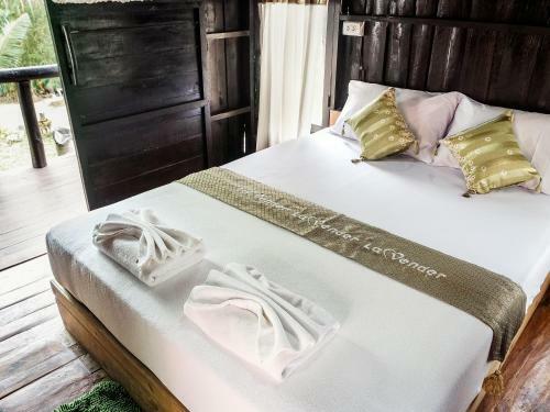Hotel Leaf House