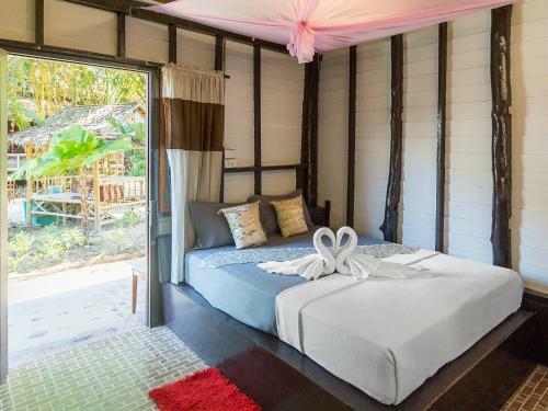 Hotel Leaf House