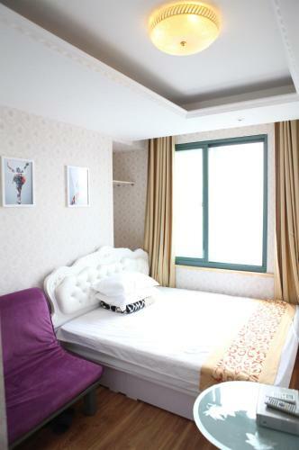 Qingdao Qingqingyuan Apartment