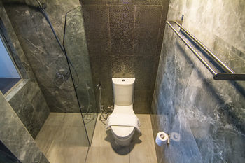Decem Hotel