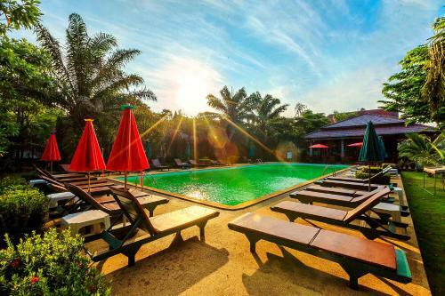 Hotel Lanta Klong Nin Beach Resort