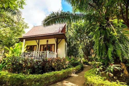 Hotel Lanta Klong Nin Beach Resort
