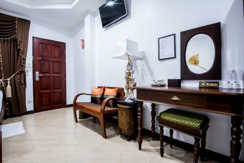 Bed & Breakfast Chedi Home