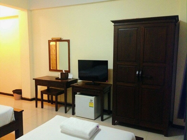 Hotel Natee Place