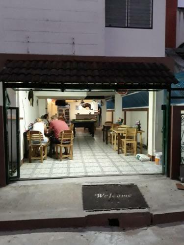 Hostal Dutch Guest House